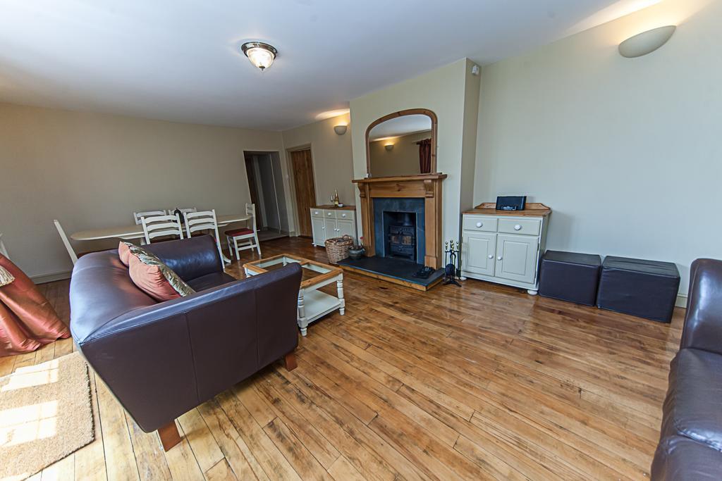 Stoodleigh Court Coach House Bed & Breakfast Tiverton  Exterior photo